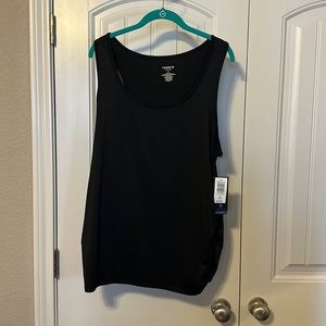 Torrid size 2 active tank with side, rouching.